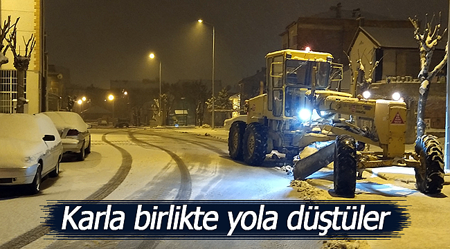 Karla birlikte yola düştüler