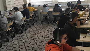 Hafızlar için tablet sınıfı açıldı