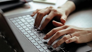 Konferans Çevirisi Hizmetleri Uluay Çeviri'de