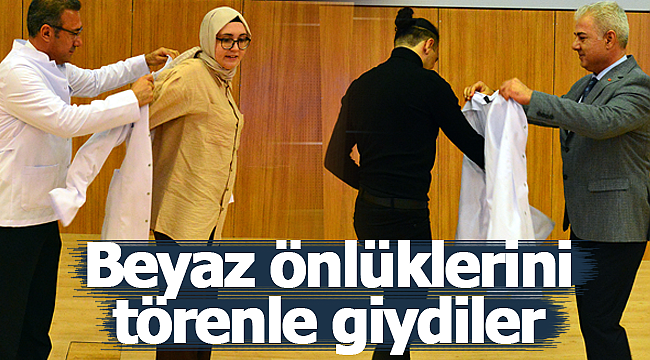 Beyaz önlüklerini törenle giydiler