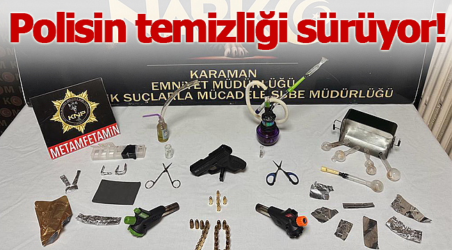 Polis sokak temizliğini sürdürüyor