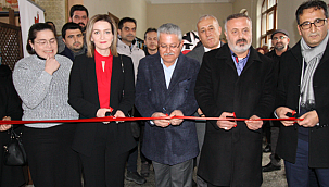 Sertçelik Filistin konulu sergi açılışına katıldı