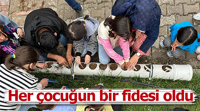 Her çocuğun bir çilek fidesi oldu